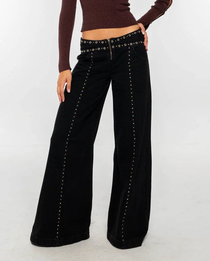 'Secrets Out' Jeans - Black